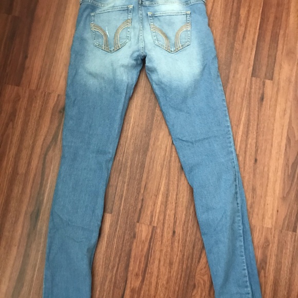 Hollister skinny jeans - Picture 2 of 2